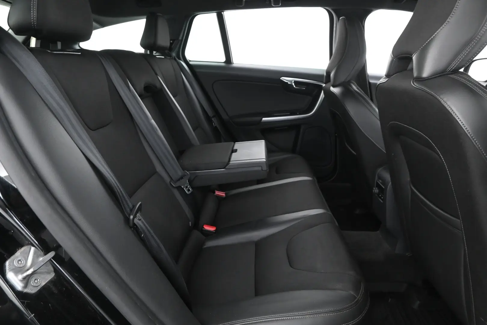 Car Image - 3kqpEx0ex2UcYOzR5PlEFx