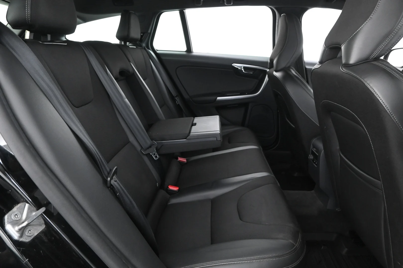Car Image - 3kqpEx0ex2UcYOzR5PlEFx