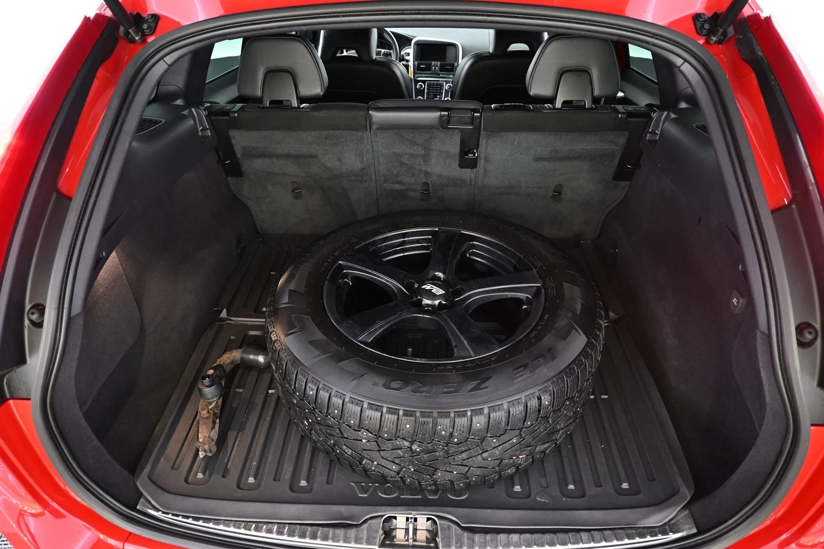 Car Image - 5fyKp4euvDRYNVKHQZyoXp