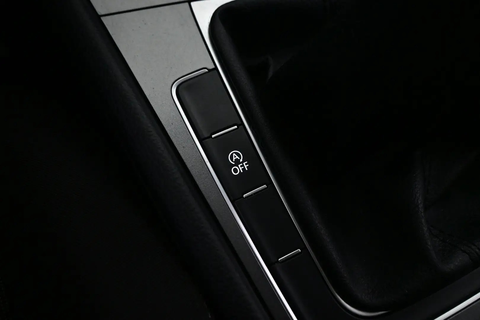 Car Image - 4GQH2LuB9dNzhQ1Fj5JPRX