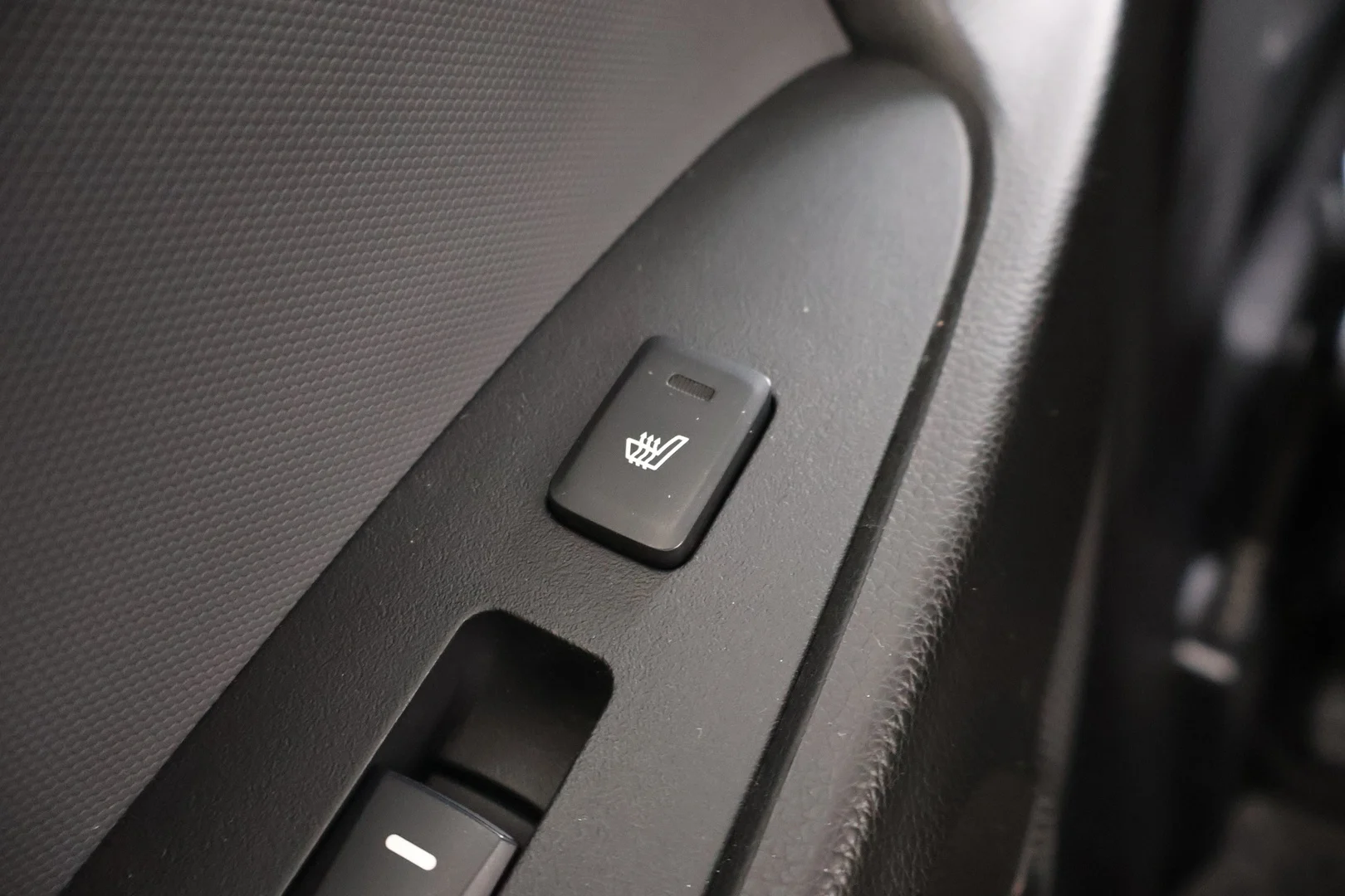 Car Image - 6raopTjJXkANRvoUD7Dd2R