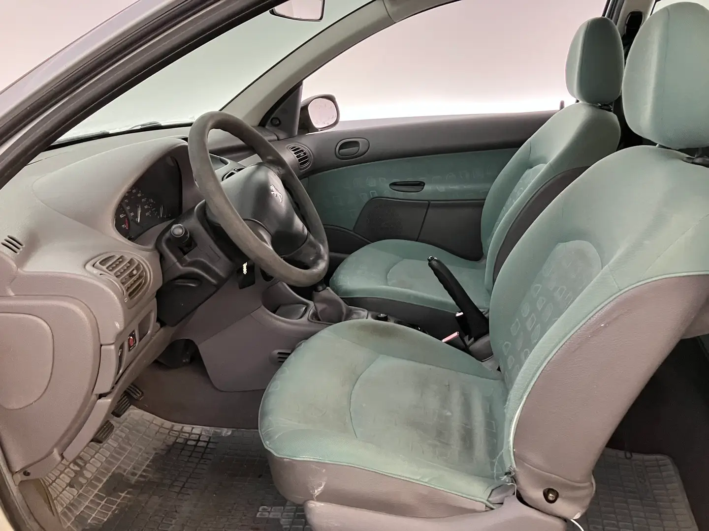 Car Image - 50CG11tvht1I0raSHuwphS