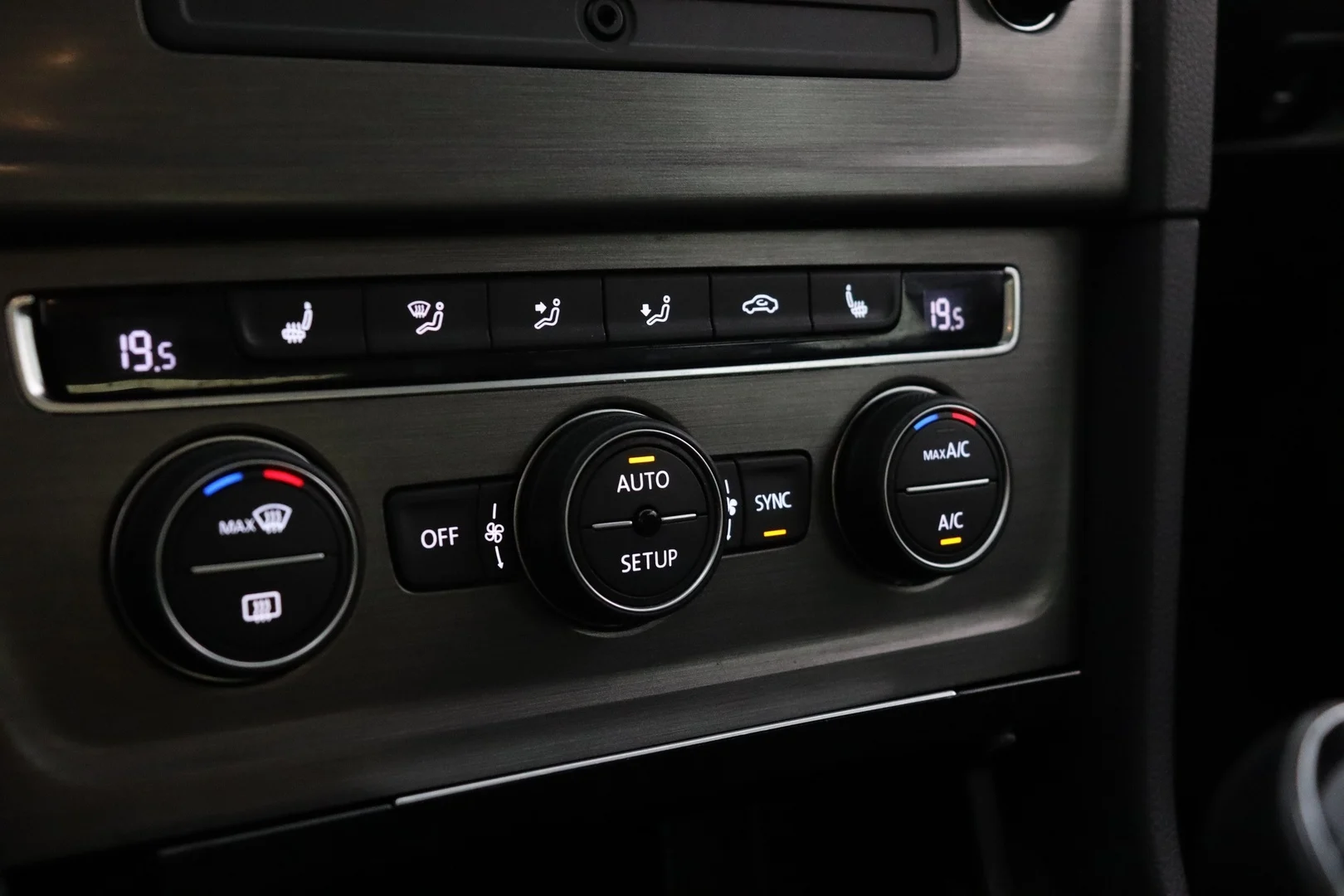 Car Image - 1F41c6Z6aO5i6AVrYc2hMb