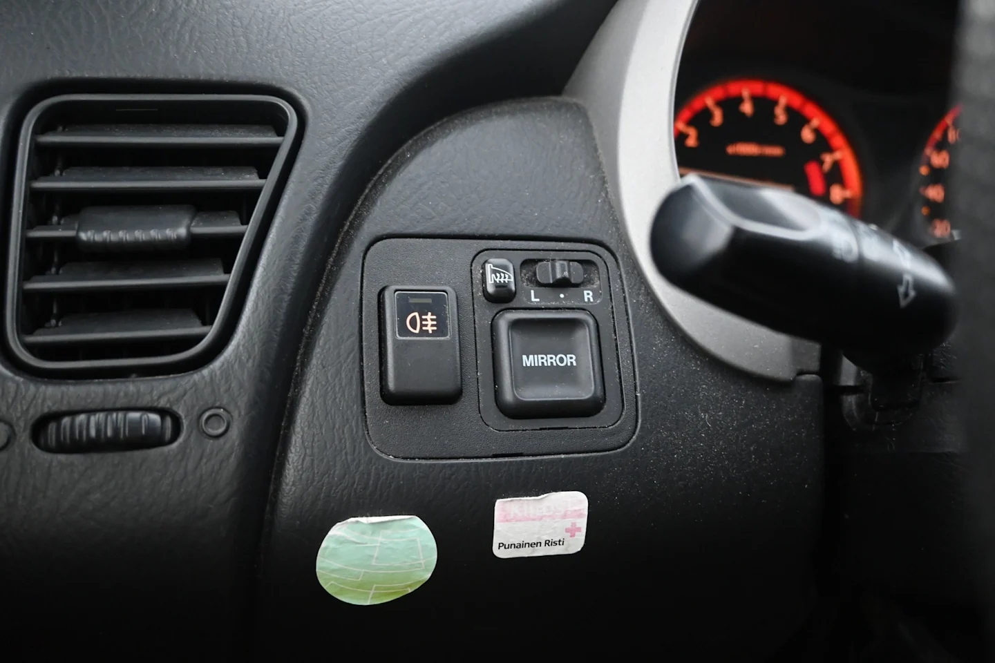 Car Image - yOz3wSoch5XVpoD4J0sPa