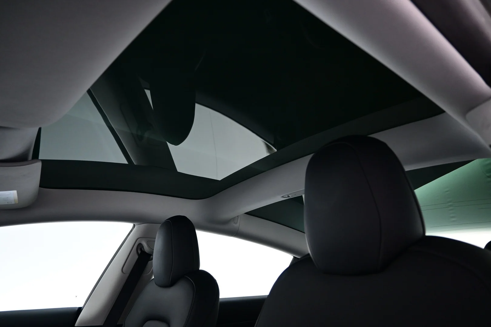 Car Image - 5BpI04B32hsHudFz7xJRKg