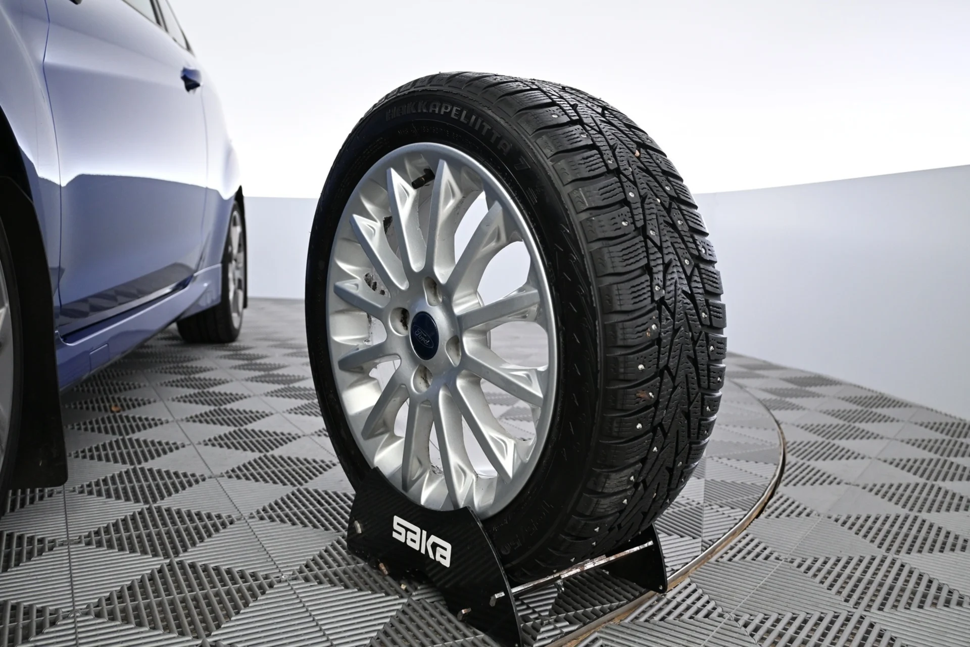 Car Image - 1R46CEi3e4NVlx8H4jsKf2