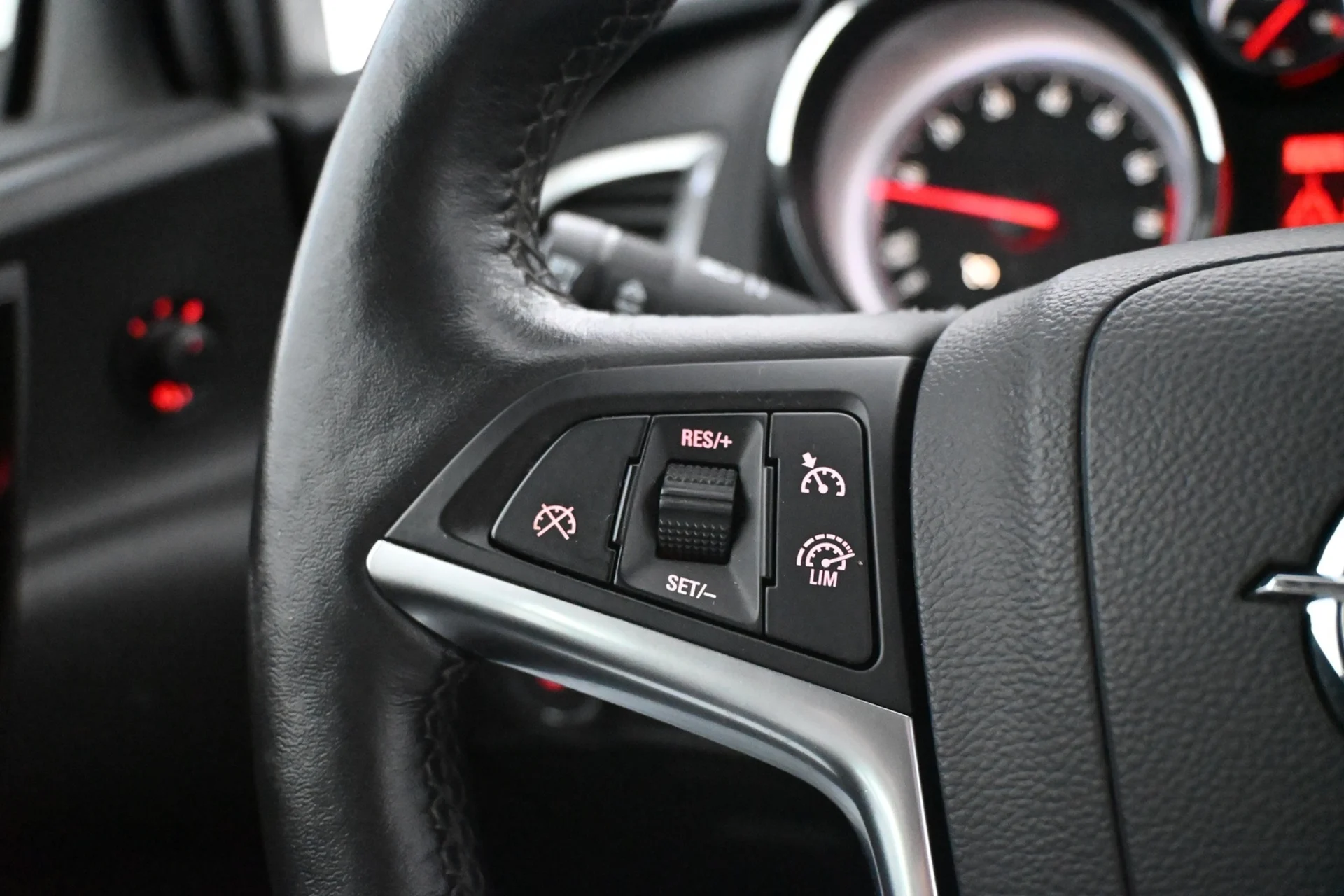 Car Image - 6aBAgfjgCwPUdMTOdpCrQP