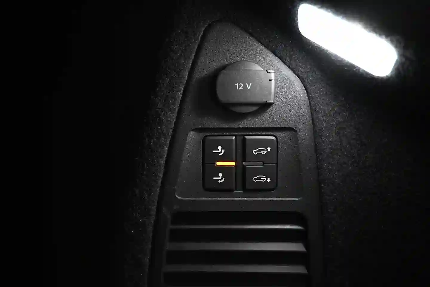 Car Image - VgwG6ftJMemCvlh02lpRV