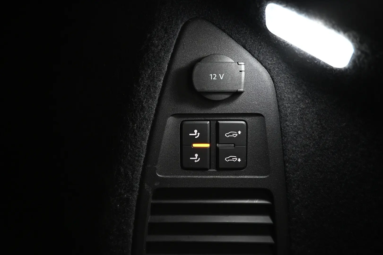 Car Image - VgwG6ftJMemCvlh02lpRV