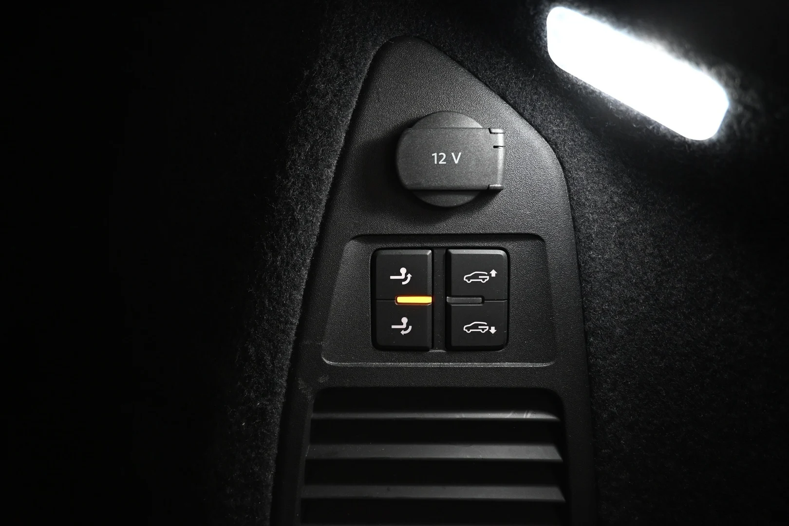 Car Image - VgwG6ftJMemCvlh02lpRV
