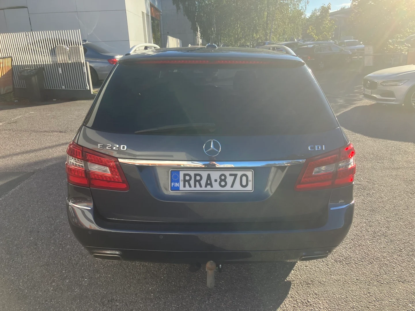 Car Image - 5q0XoRUXcS6NZjWccPIXrn