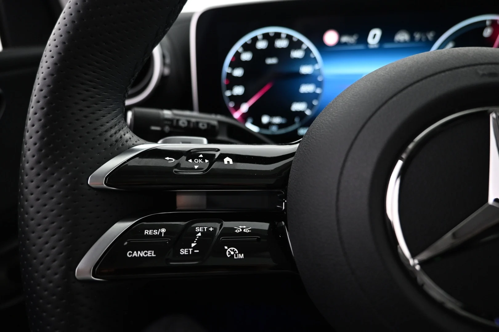 Car Image - 5cGAiDWbbp83UmUUqxARPx