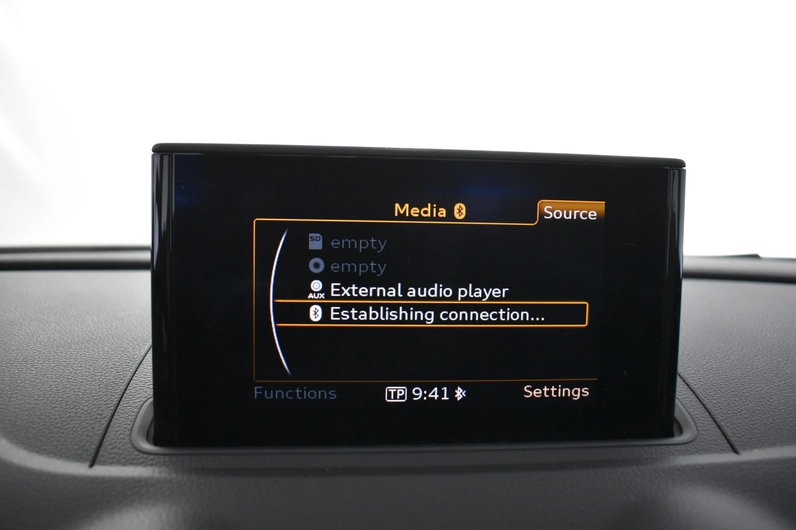 Car Image - 7BMneGf5FV9TYec97tGpll