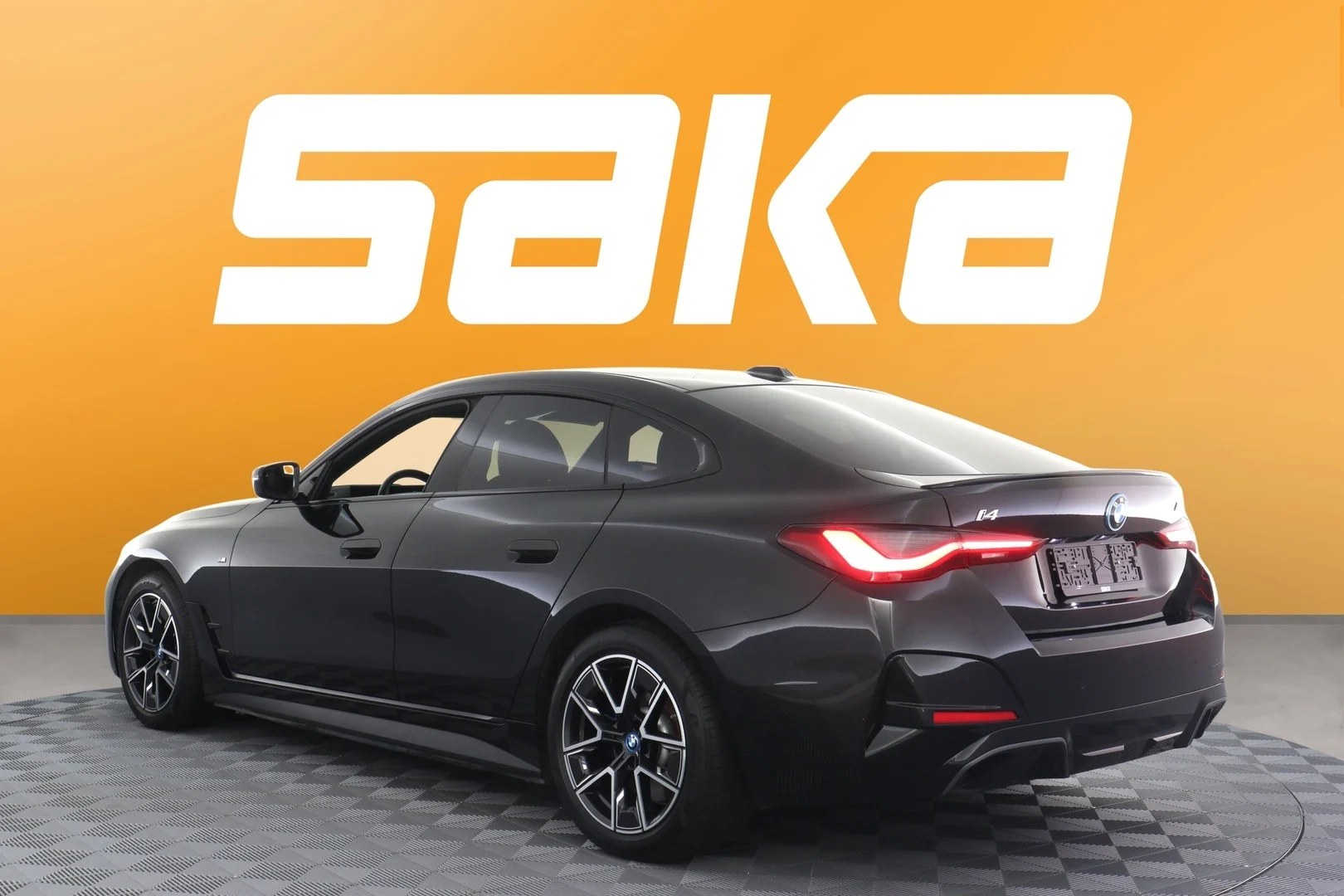 Car Image - 3Kw1sGa2axSiG3zBMtyQlR