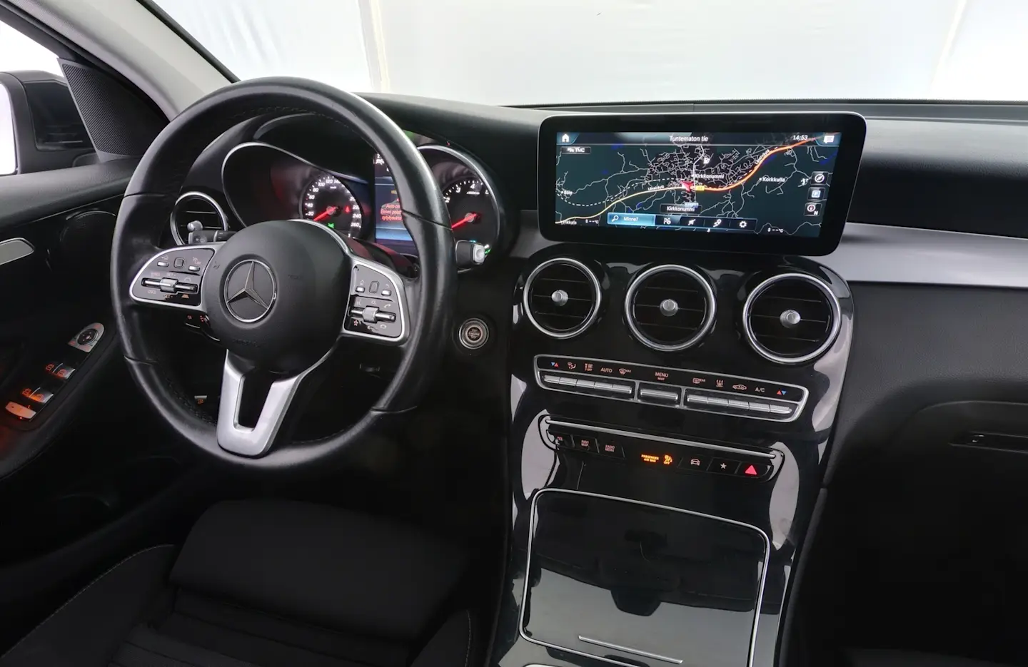 Car Image - 4vAHiGUG72LpAgkBj7Vr2d