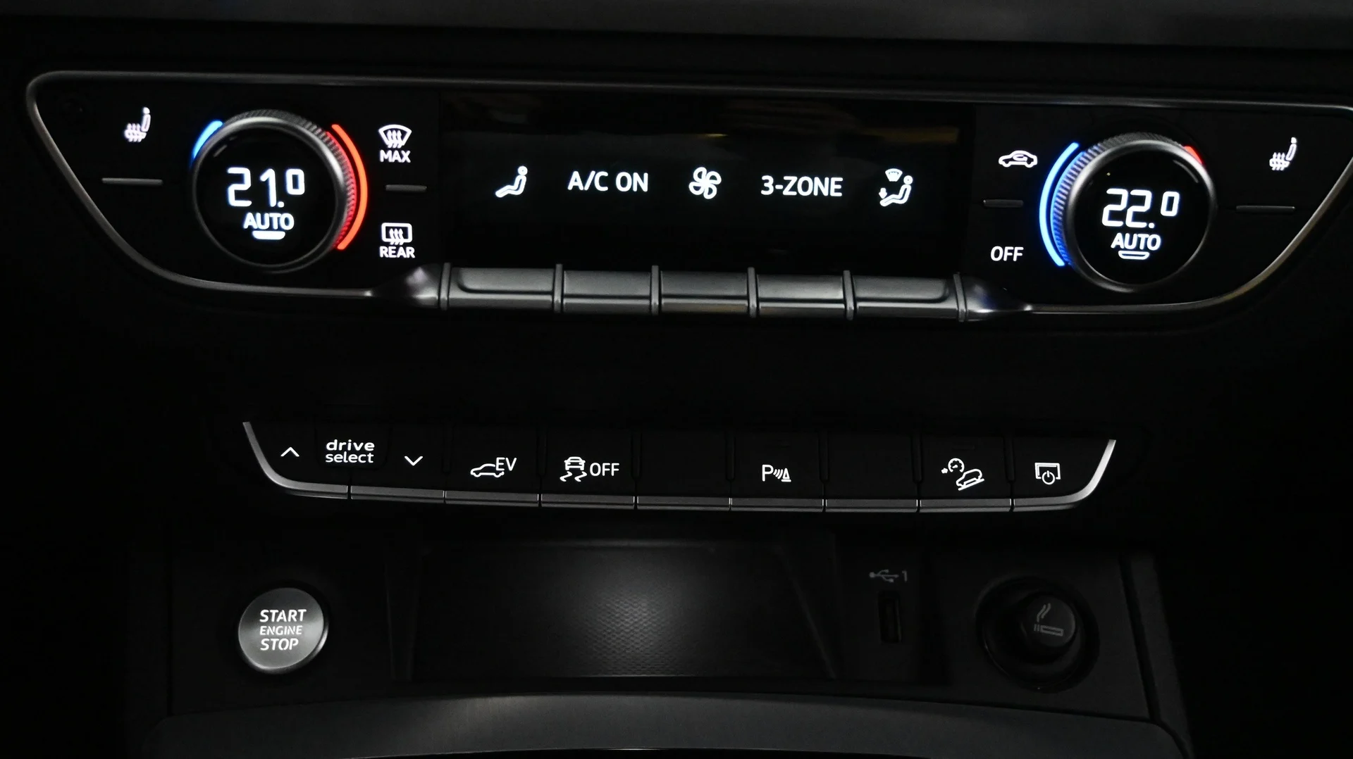 Car Image - 7vCir2R6sggMKkceUg0j2I