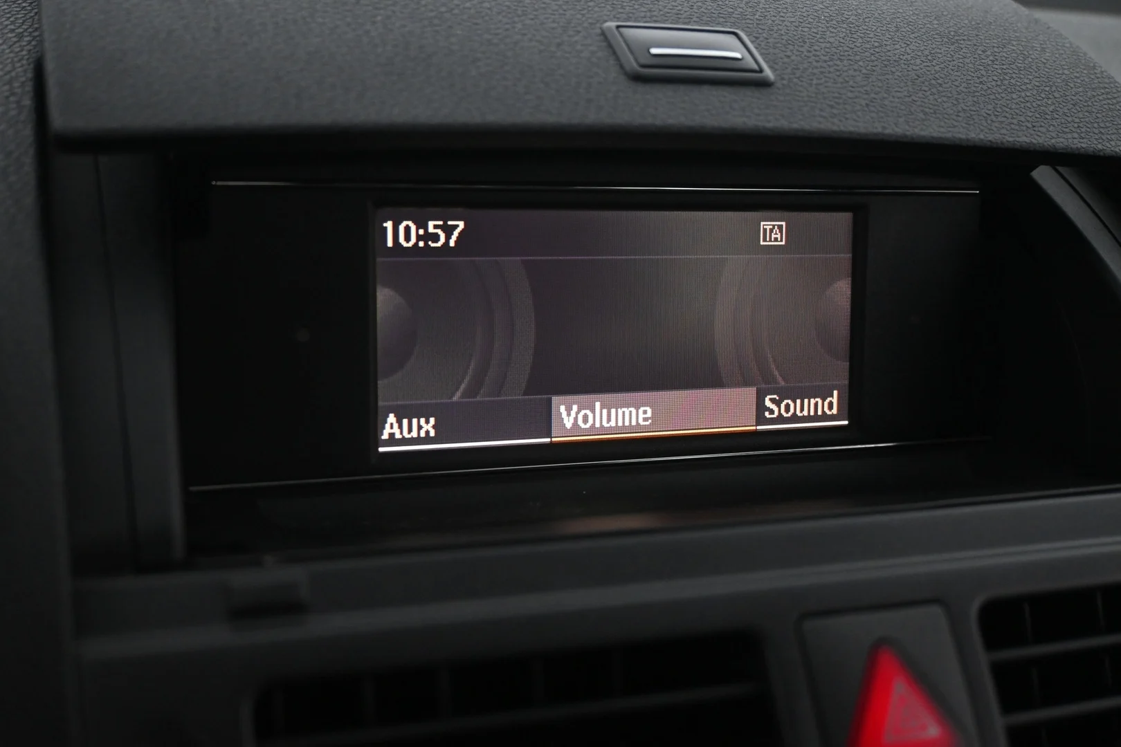 Car Image - 2dNKT6ZWrriOZL4MYTsJ6O