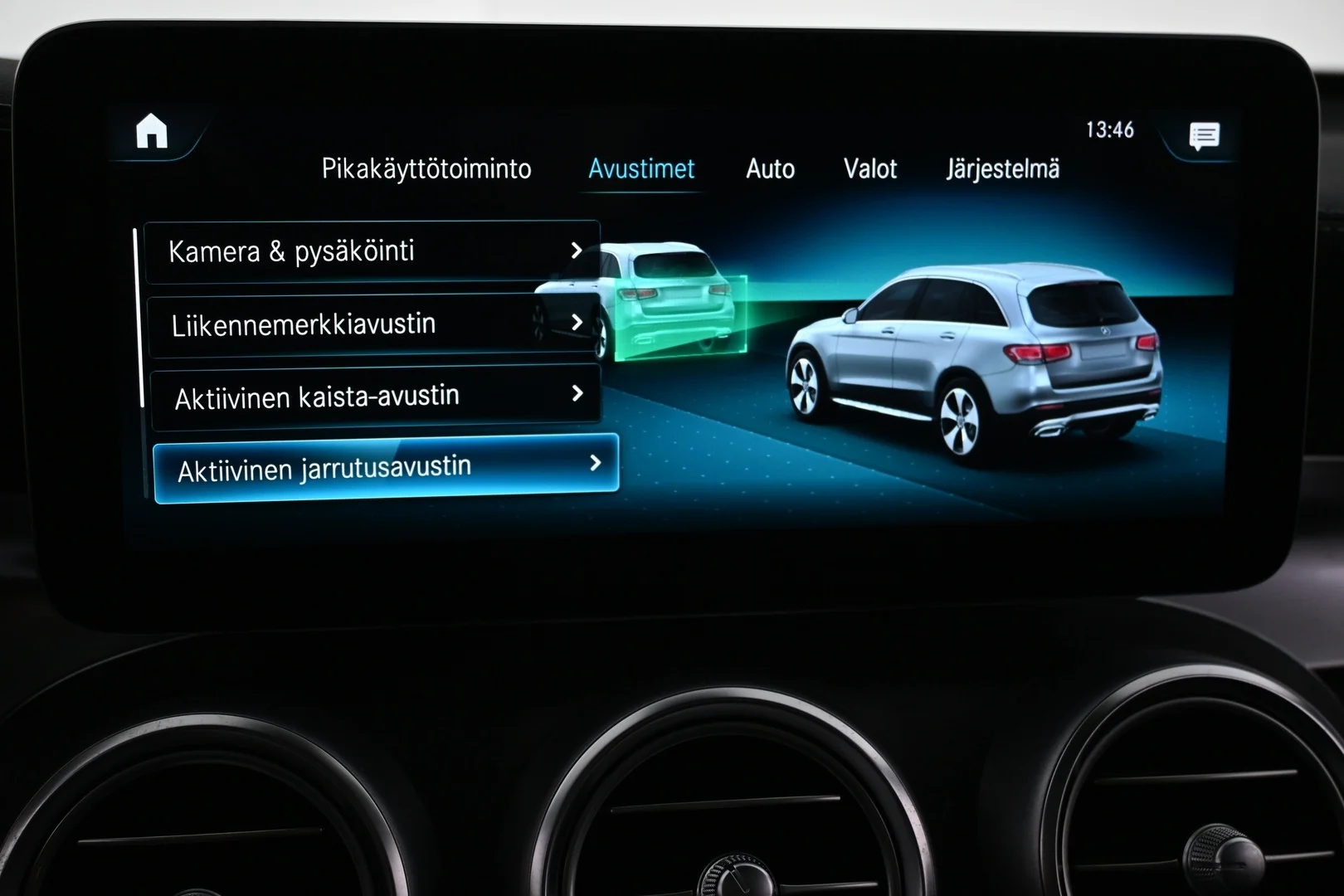 Car Image - 1YbaAPaxvETZtQ7R6rz4pE