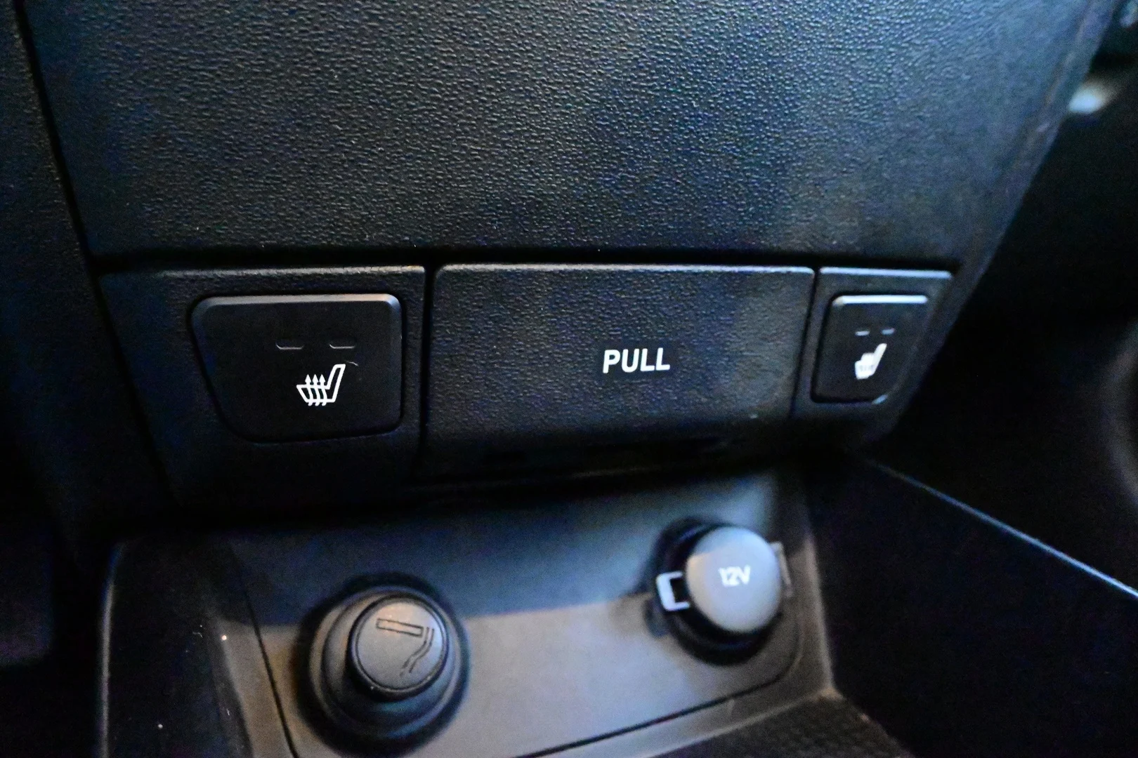 Car Image - 5afUocAOks6TKqRqpbgEoO