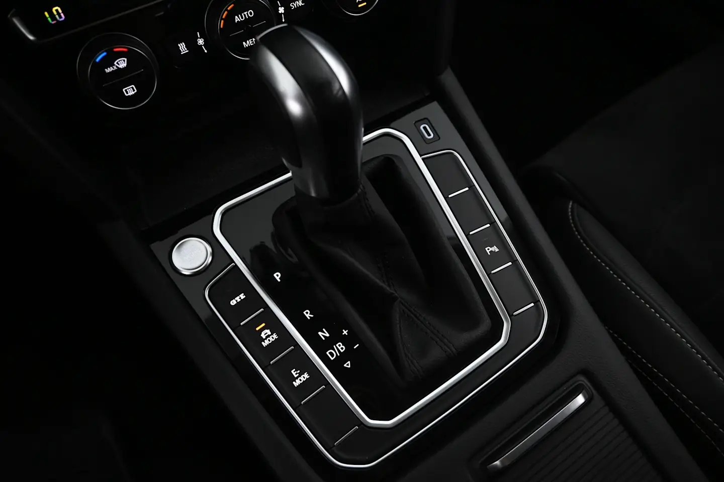 Car Image - 1ZNh13vWHw4ynySeKraMKp