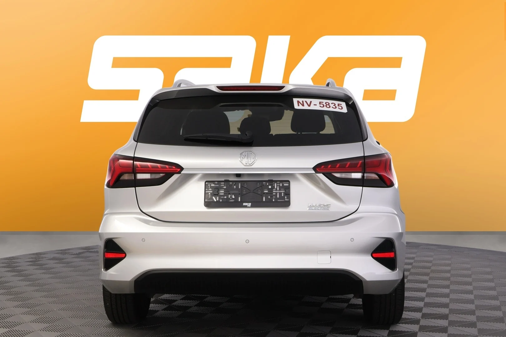 Car Image - 64mVCPOxSxJKZfo2e9VI9J