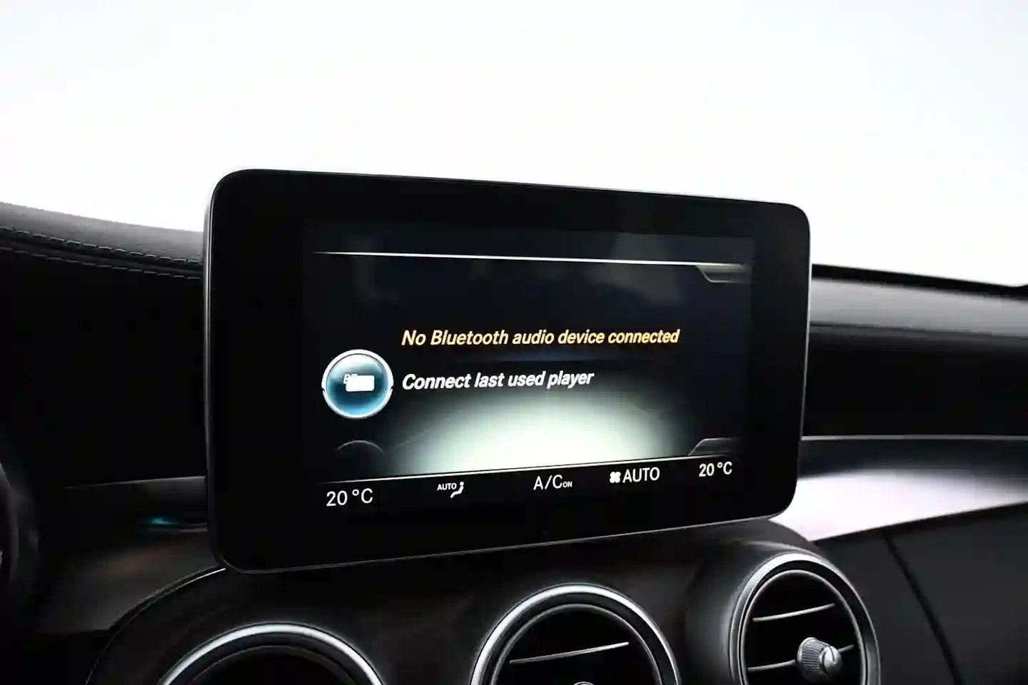 Car Image - se1VMIXdGUHLDtBpwiwz9