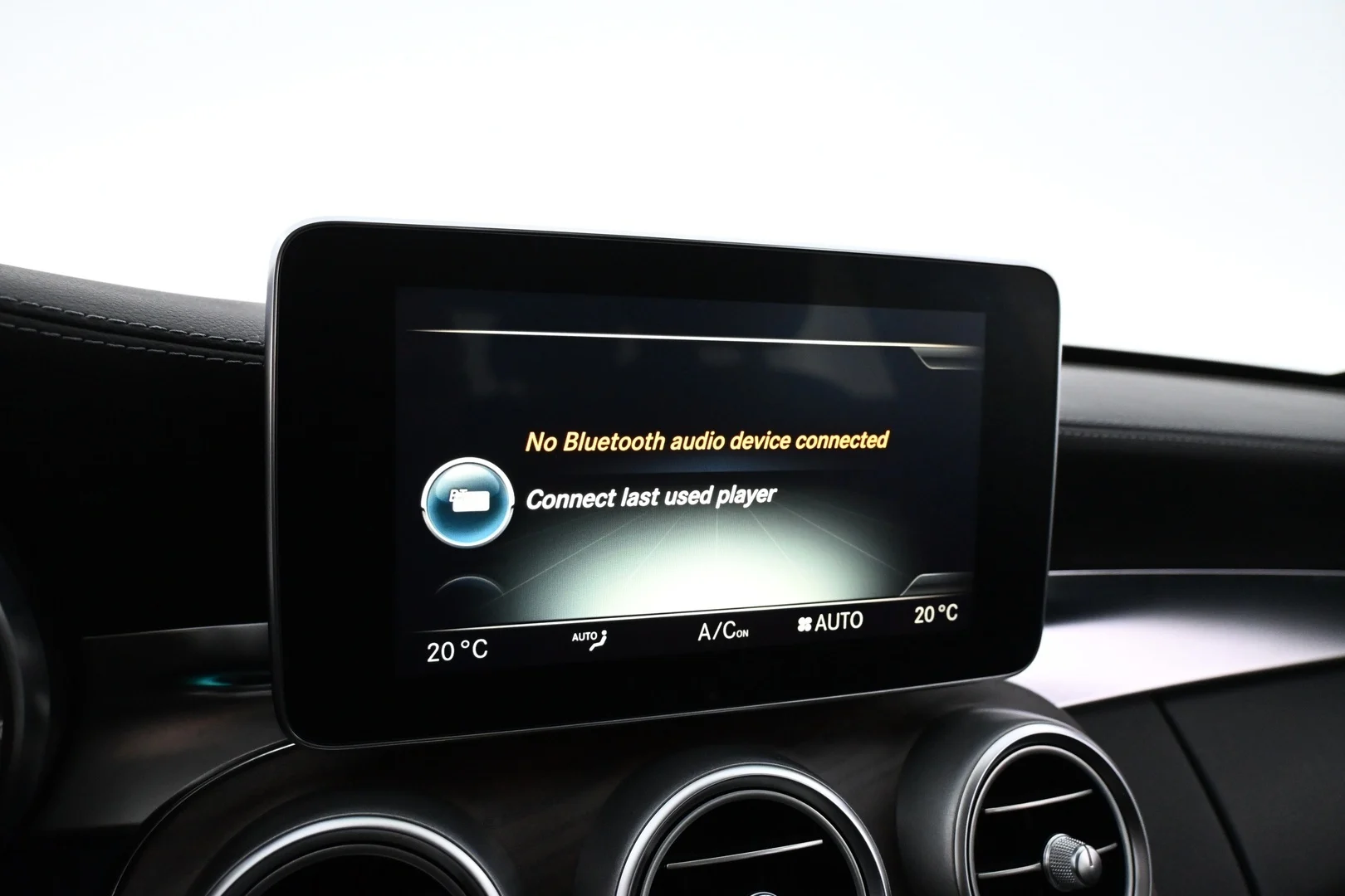 Car Image - se1VMIXdGUHLDtBpwiwz9