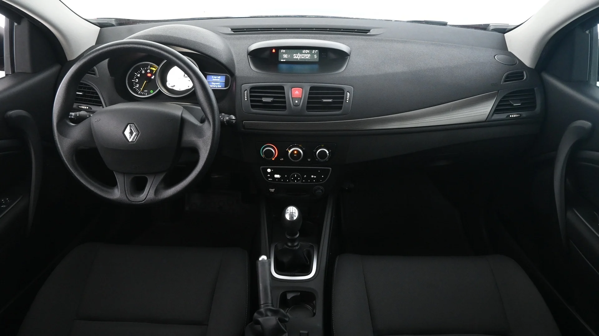 Car Image - 3vm2roIAKqzoVejNfBbECu