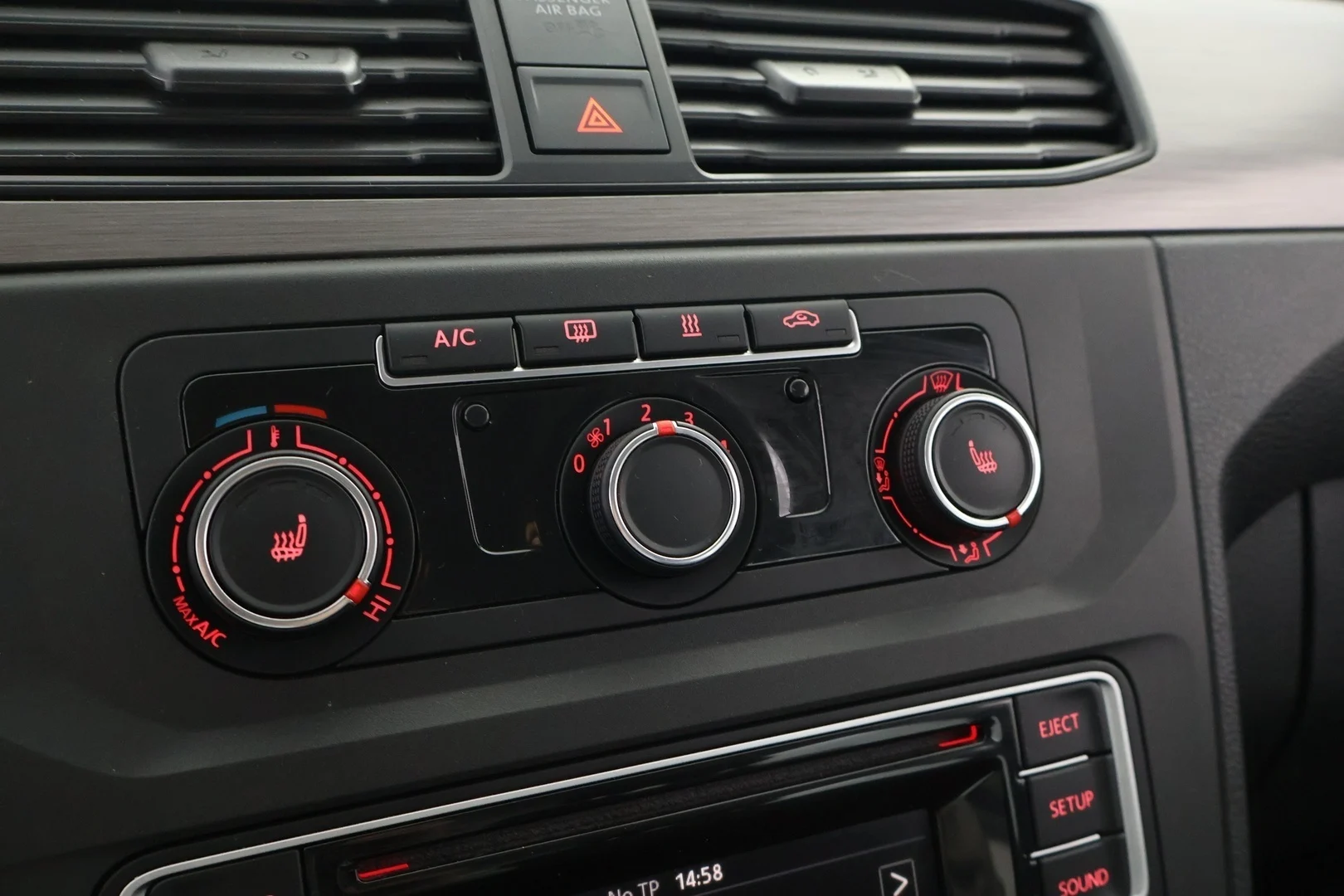 Car Image - 6Sk5tHXqPidryGhx3PUxnH