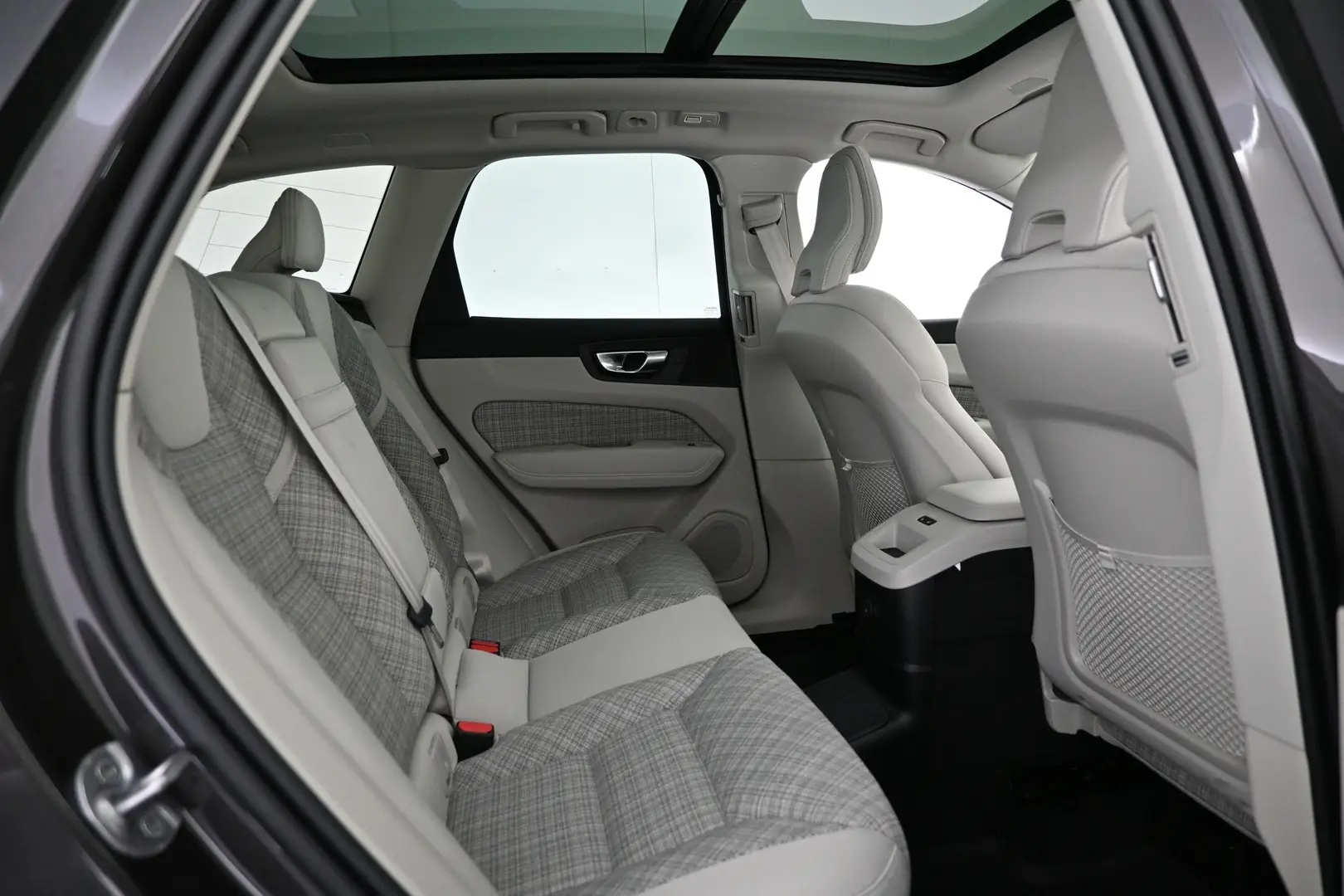 Car Image - 621FMRYXPpgxaiUq0tdUYc