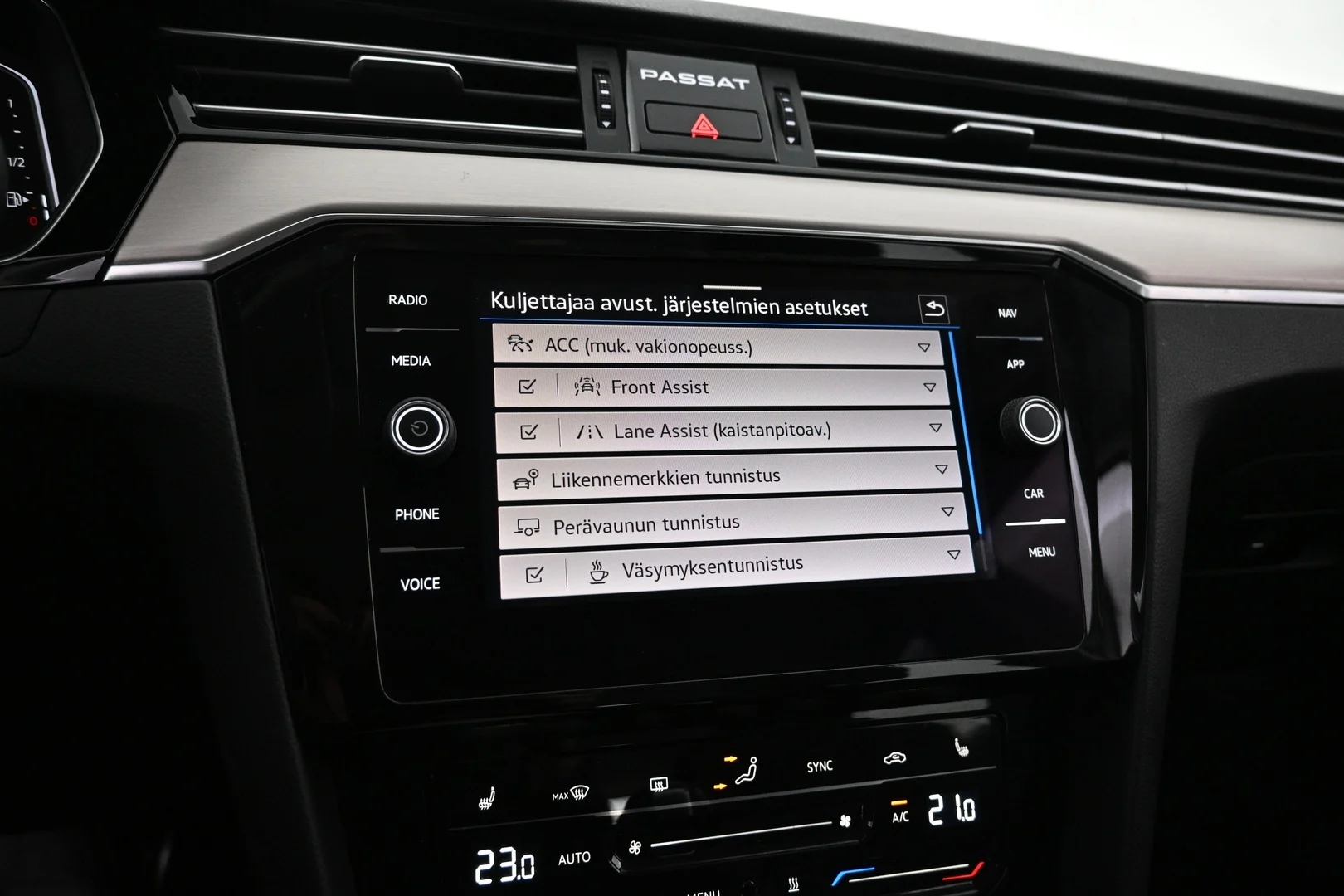 Car Image - 2ifiA63QroIoWoQyhk30vE