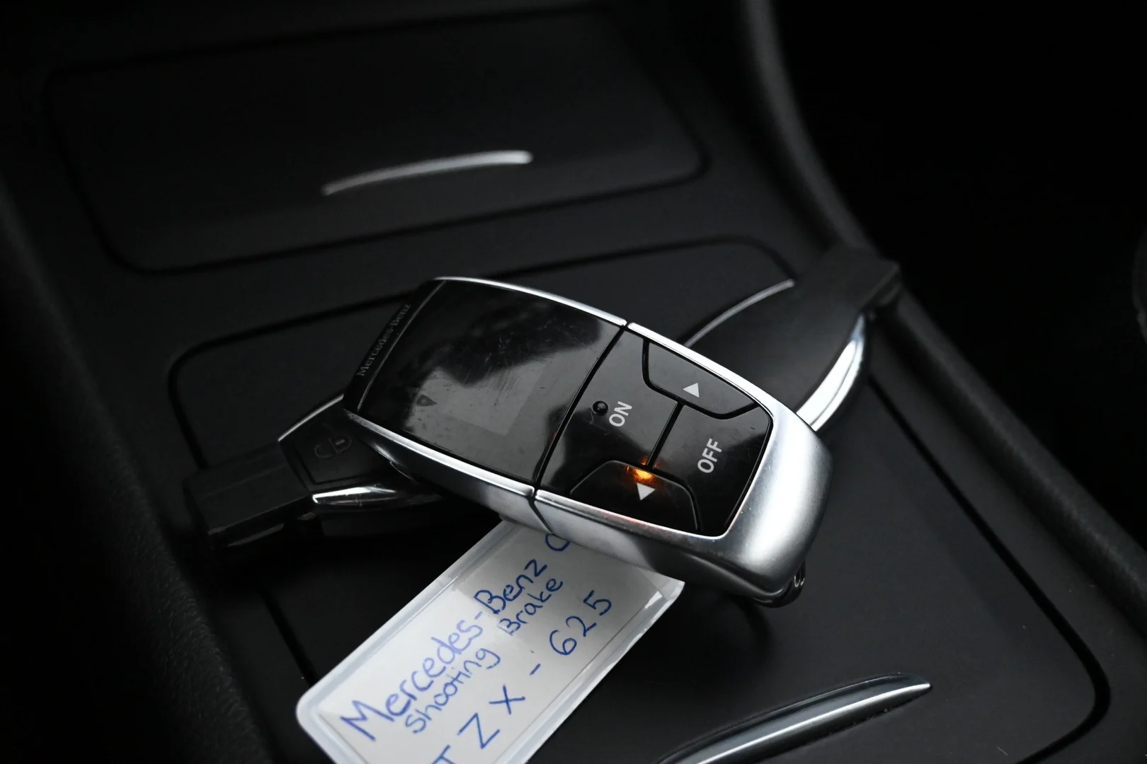 Car Image - 7na0F1B3BPEX4jAKqndrE5