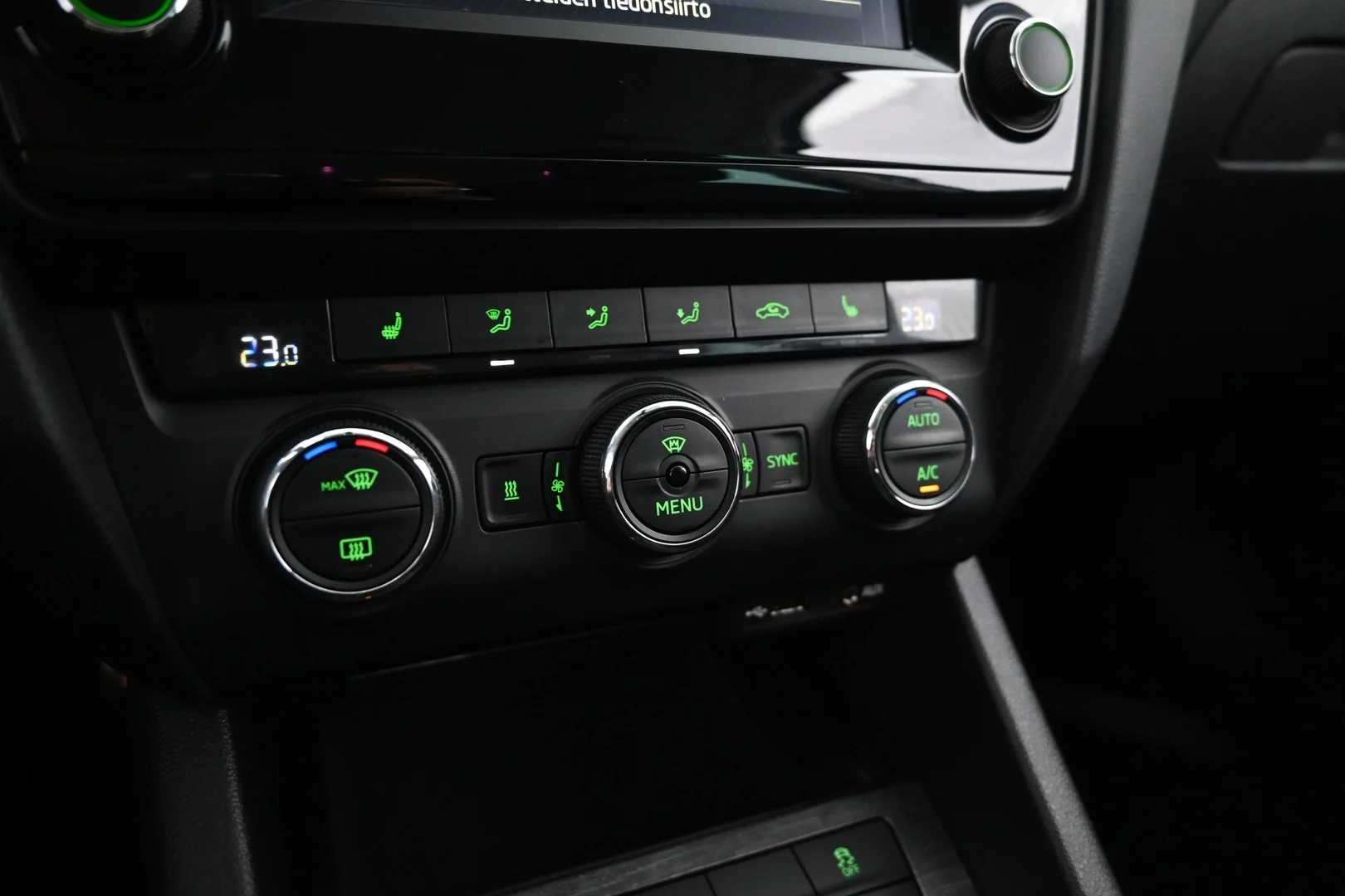 Car Image - 2ENxO85pcpdVr3J3Xudyyy