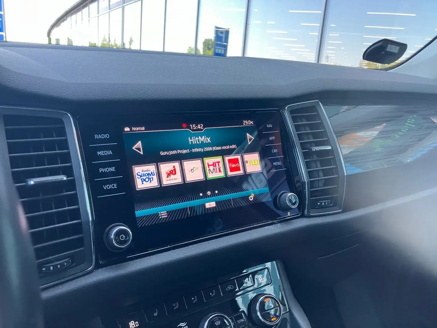 Car Image - 5bQfKWOK1RjhLy6inHoiqw