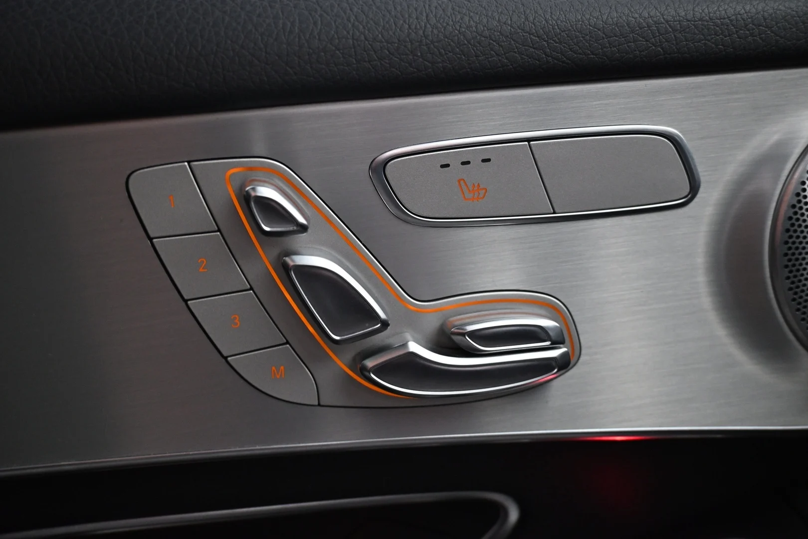 Car Image - 3wmISW7nQ3JaingS0z8Kz6