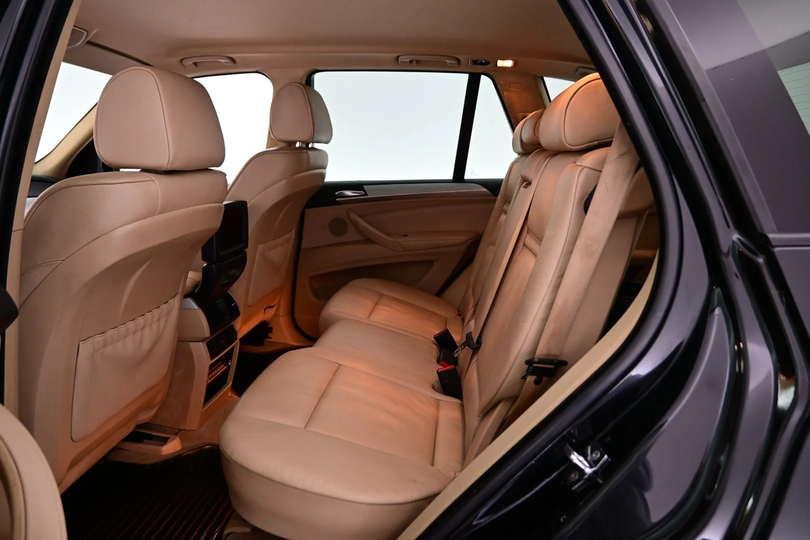 Car Image - 4YL0dkJKIi5w4sA78Oo47u