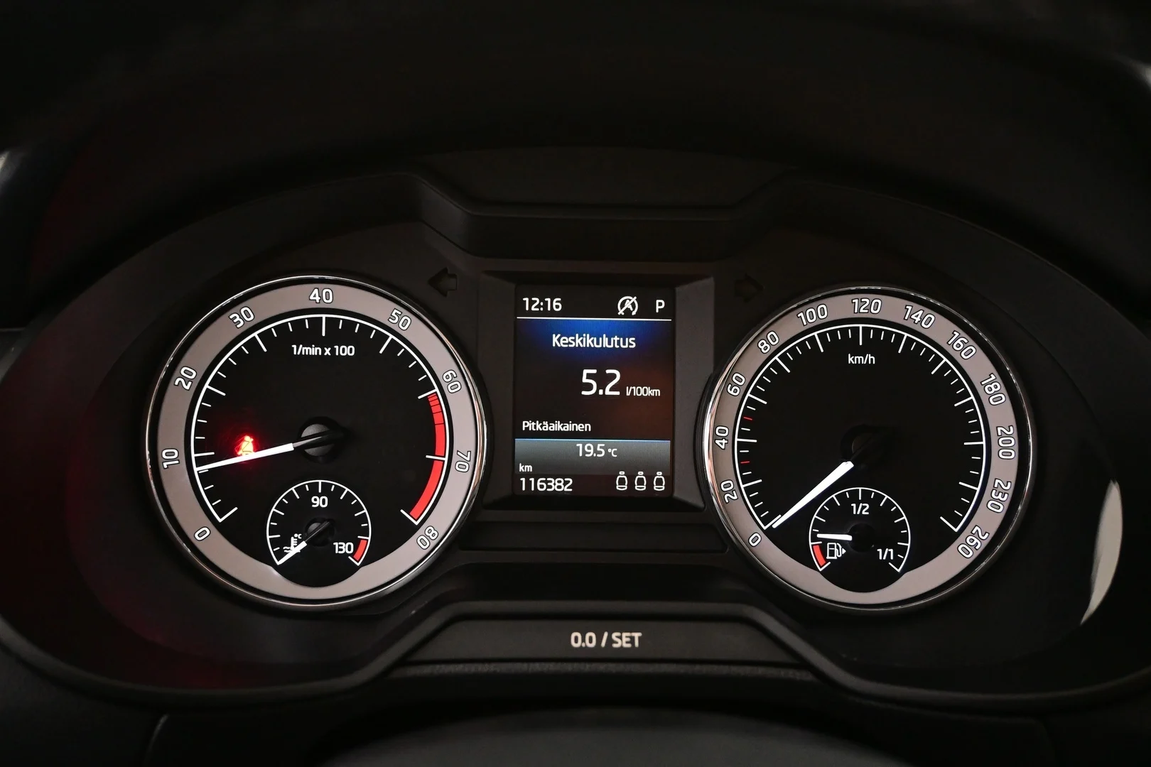 Car Image - 3yPSmzJ0MNZOJQJSgsldfD