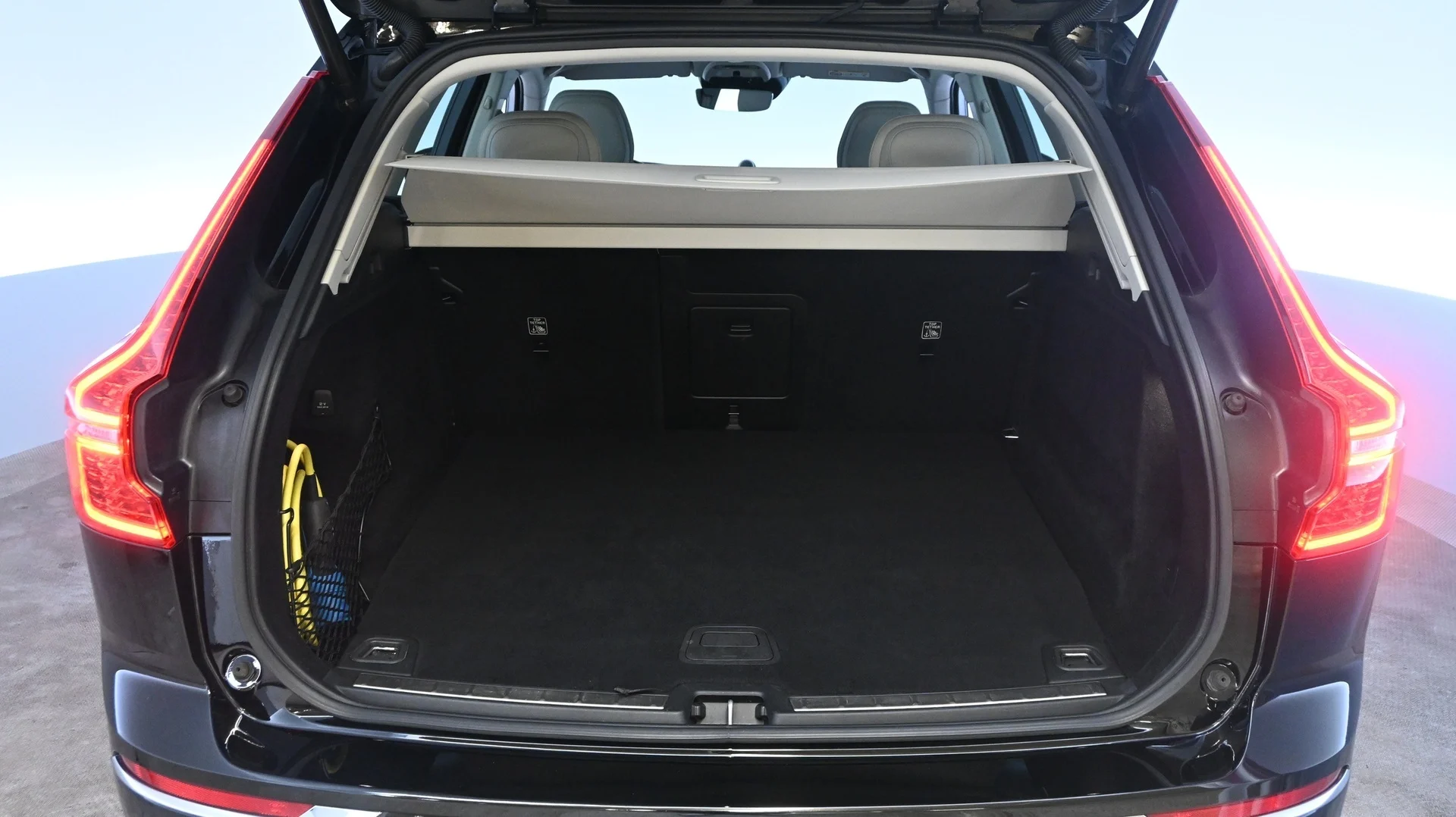 Car Image - 7Iz5fixtiP8Q3996VN07Yt