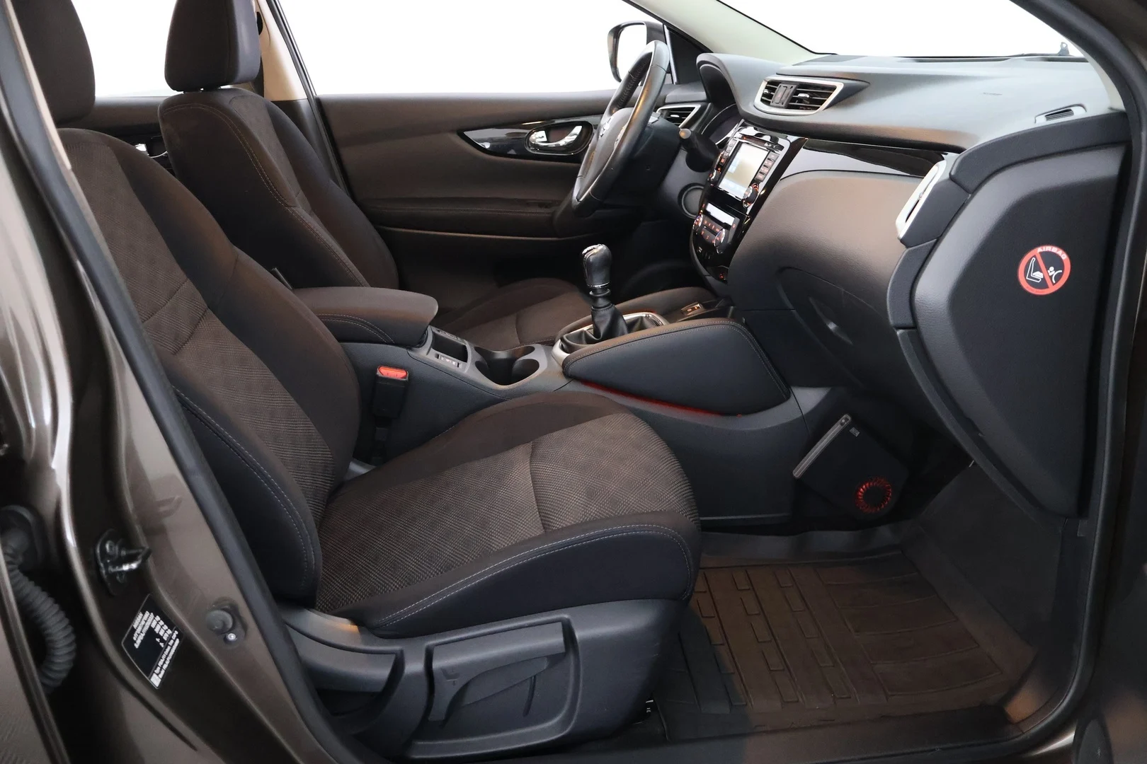 Car Image - 7jkVfk537rVjoRoRmdLWxr