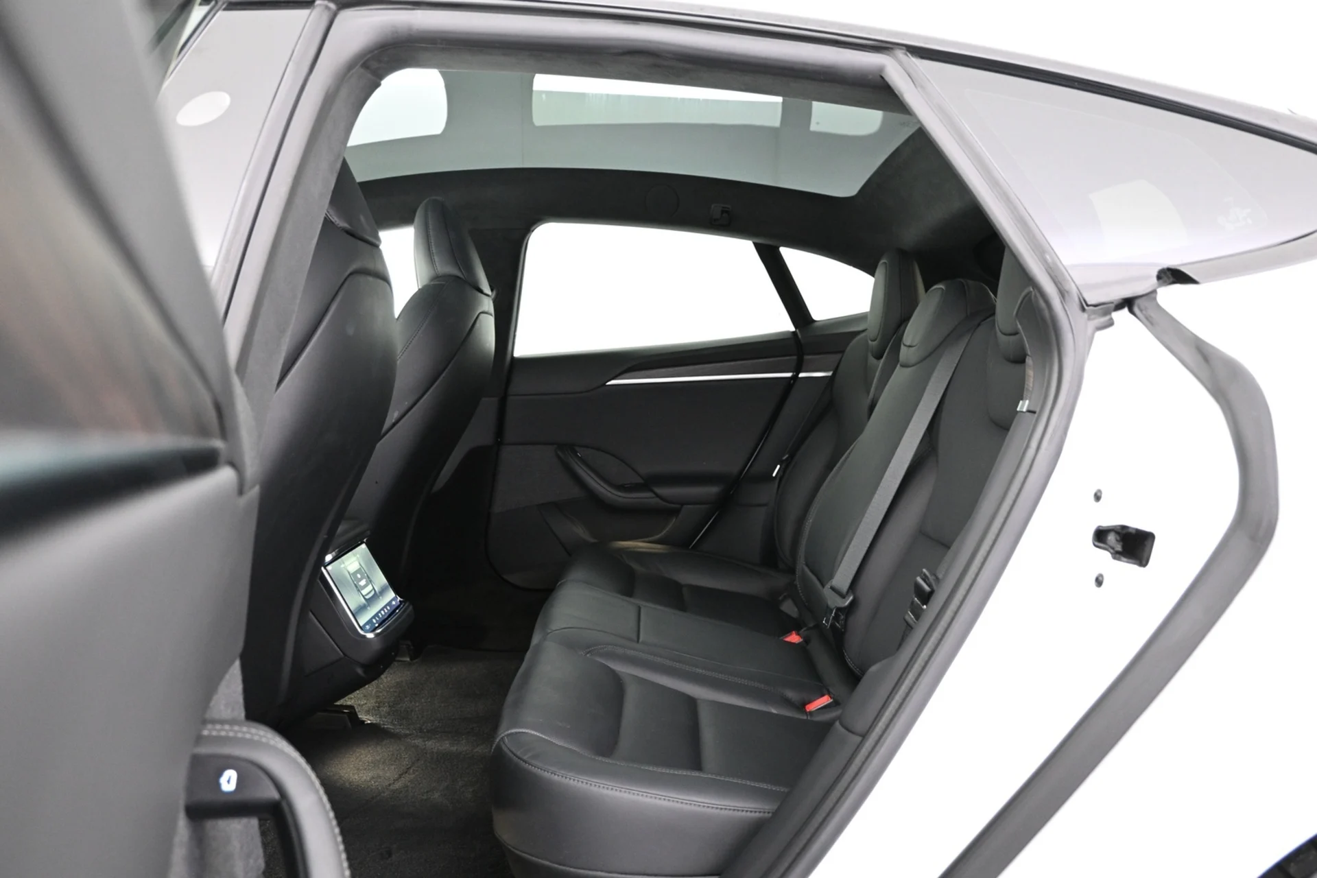 Car Image - 1K3Fo5rWTSqCE58g3vKmjN