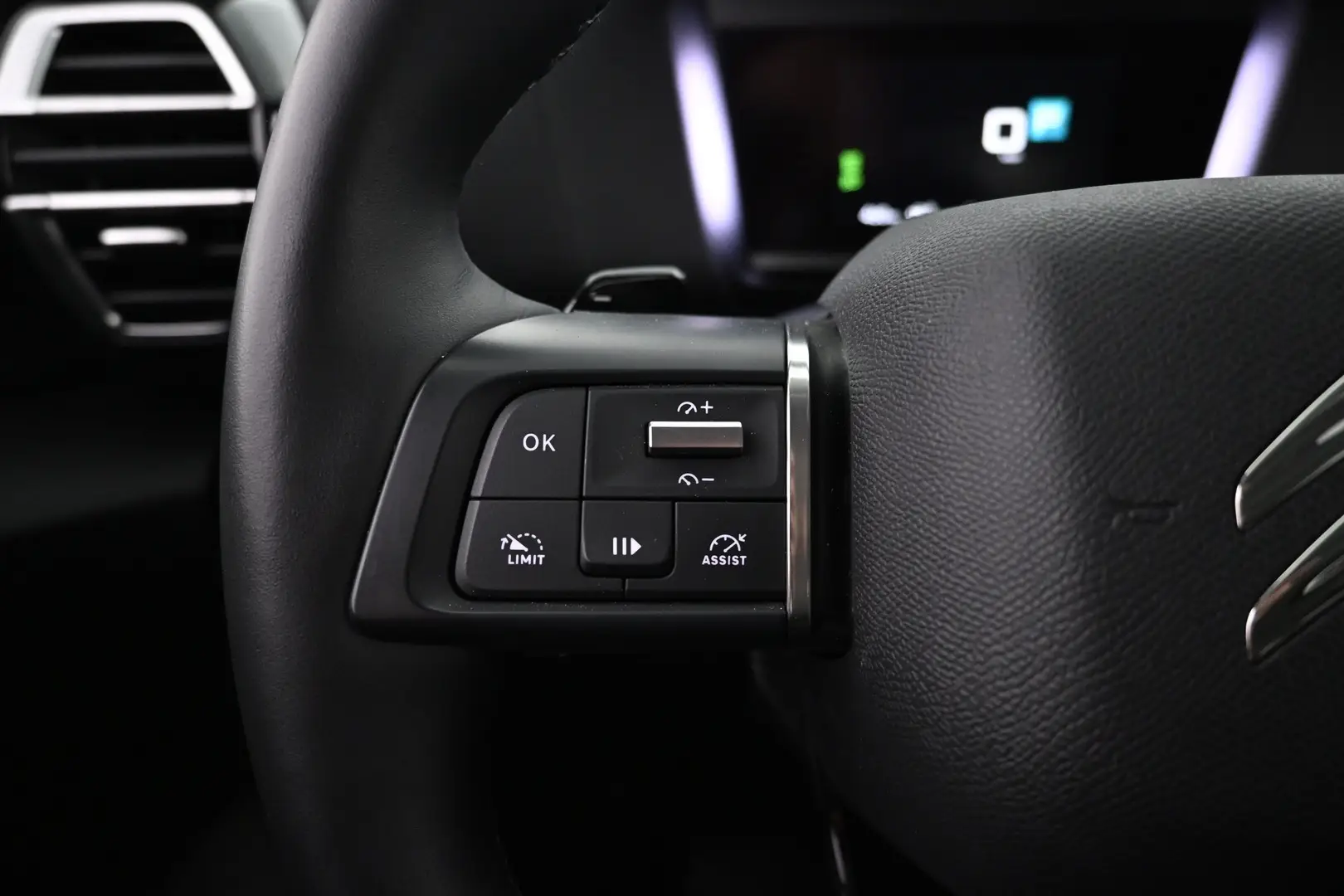 Car Image - F8gdf1eQfRfZ3XwGLguMB