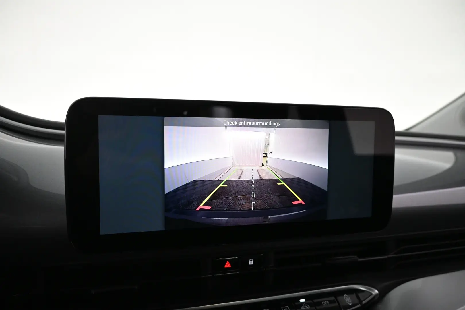 Car Image - 2N2Hk57lom9SKOQlpeJg8y