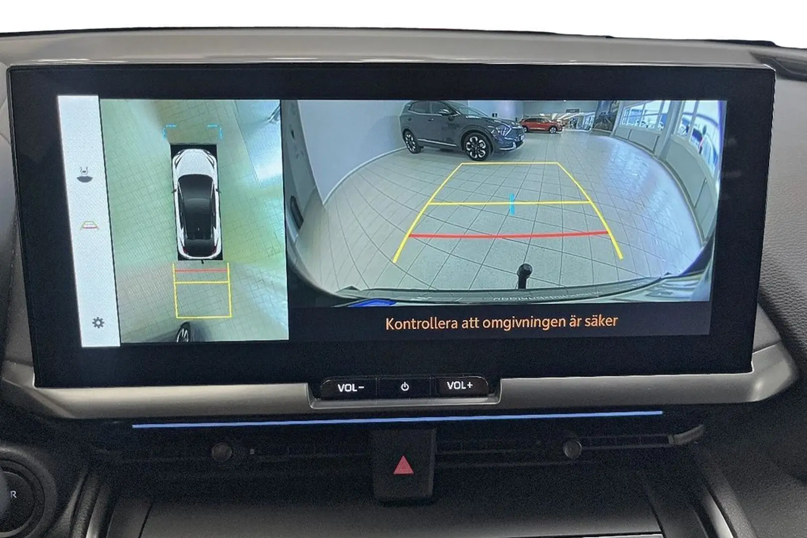 Car Image - 4O1lAJfZTfcvfNhEkkeCMz