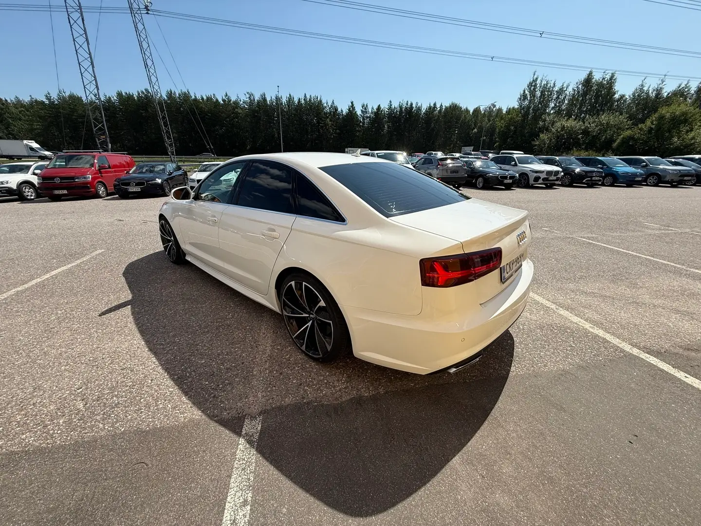Car Image - 53IeFLSgNCNvvl6YQZlLcV