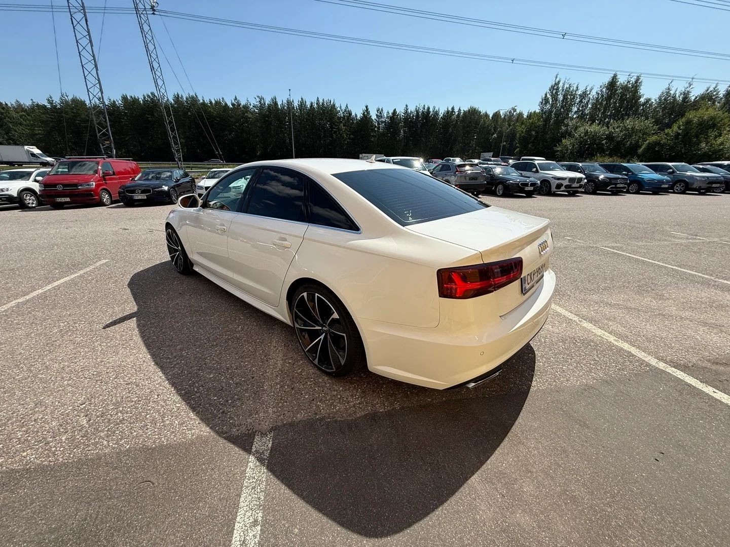 Car Image - 53IeFLSgNCNvvl6YQZlLcV