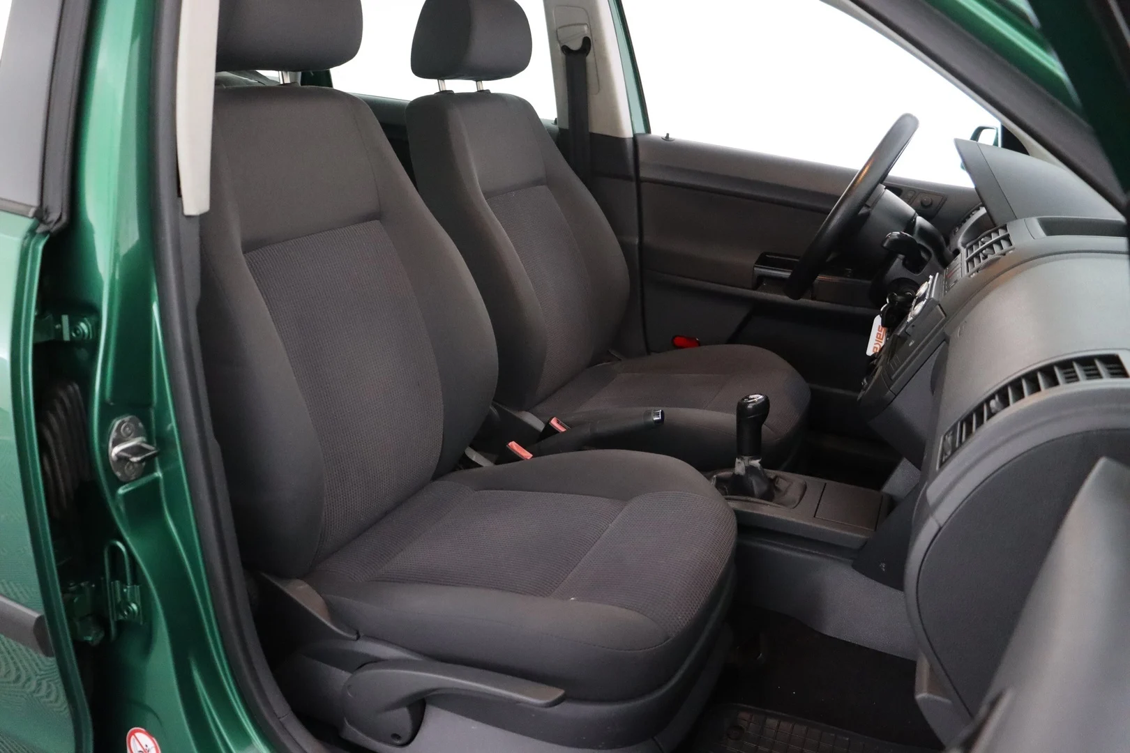 Car Image - 328Bngy3kVHHAU459UFBZW