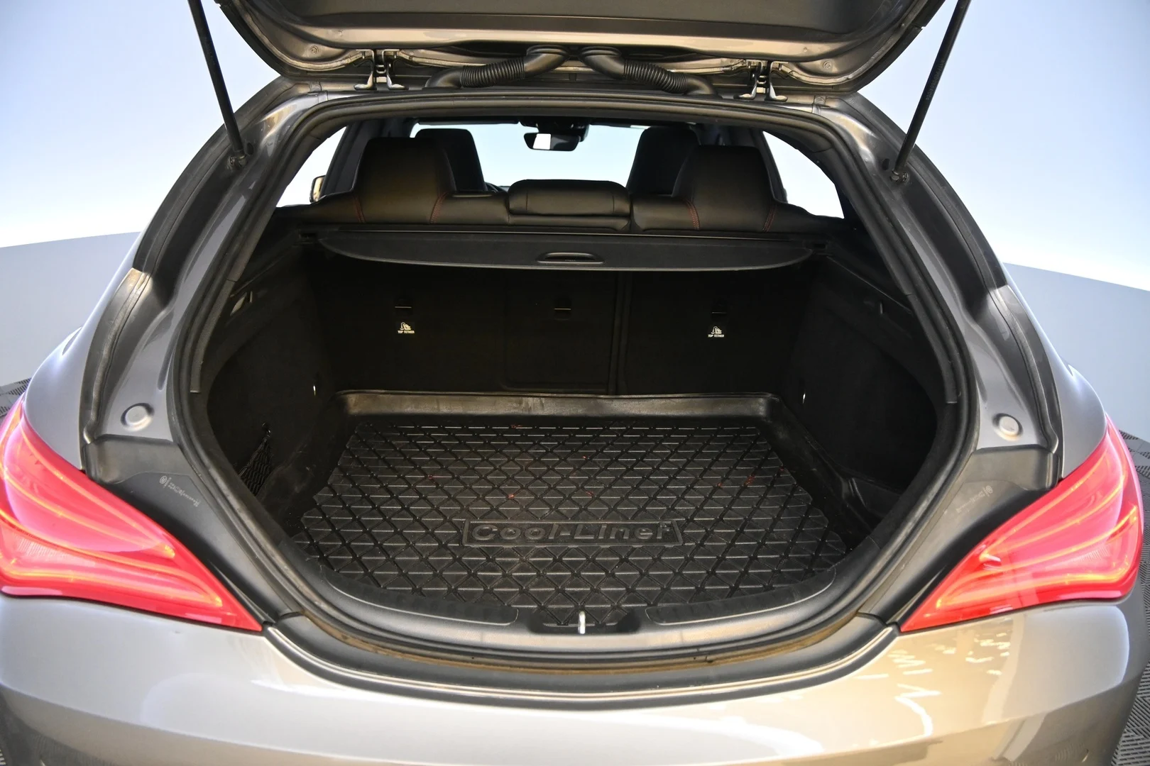 Car Image - 6IPkIGgoeb7jSvDNhLBKkJ