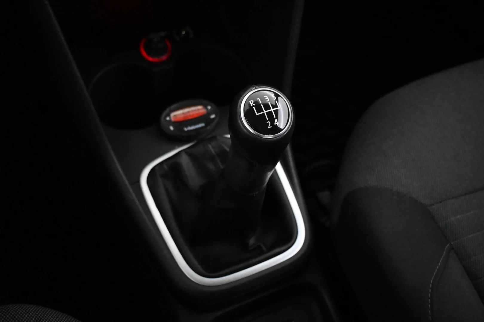 Car Image - 6vN4kWYqIxfywxtdQzespY