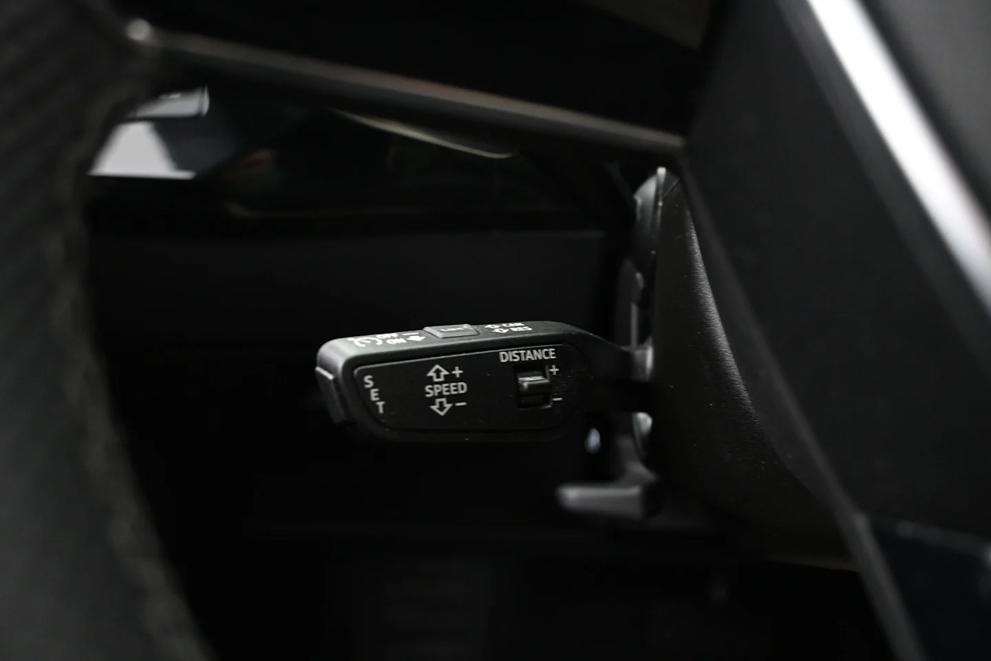 Car Image - 2LU8zTURWrBpoe0tWrrnM1