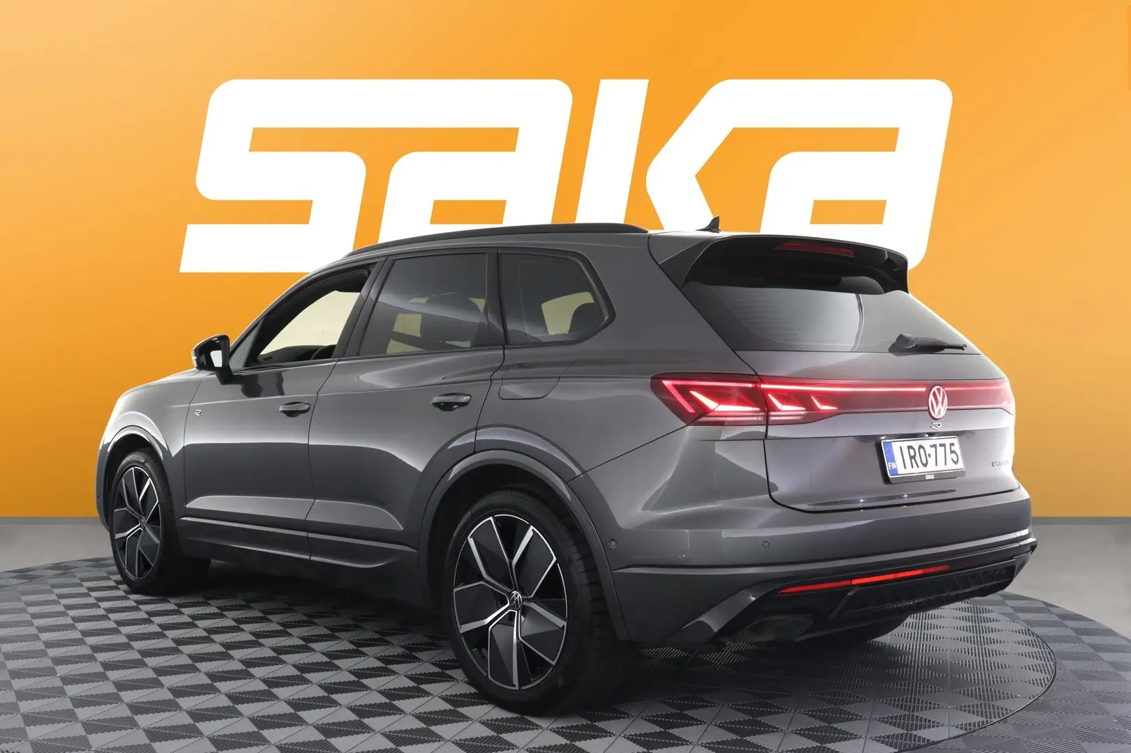 Car Image - 1ekN5JXrq9NzDKDStVcq8b